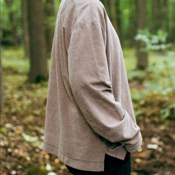 North Face Long-Sleeve Pullover - Picture 2 of 7